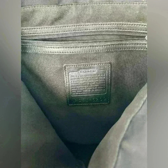 Coach Neoprene Black tote, EUC. Shoulder bag, limited edition! - Picture 5 of 7